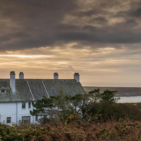 Tan Y Cytiau Villa Holyhead Buitenkant foto